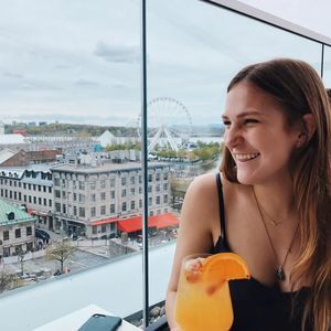 Meet your Posher, Andrea